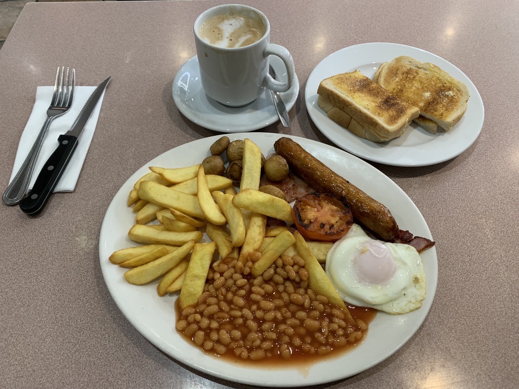 【英倫生活】Moulin Grill Wembley-溫布利體育館外最好吃的英式早餐