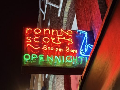 倫敦Soho傳奇爵士俱樂部-Ronnie Scott’s
